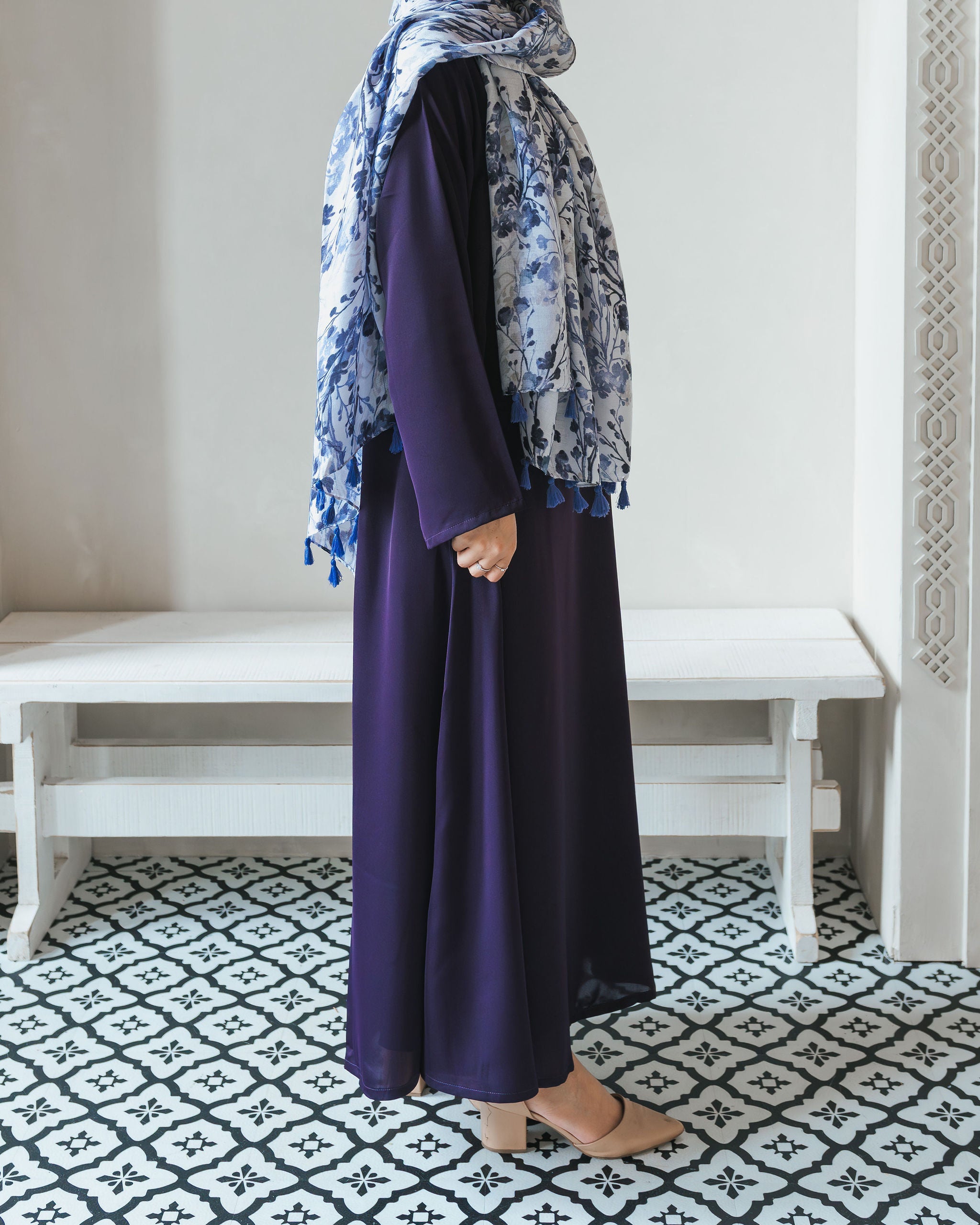 Aubergine Essentials Abaya